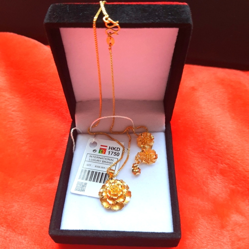 Marked 999 jewelry Gold plated set